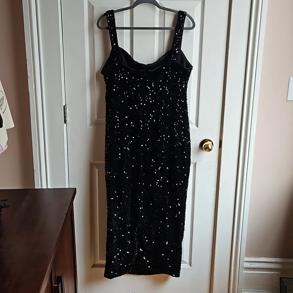 Beautiful velvet sequin dress NEW - Picture 6 of 7